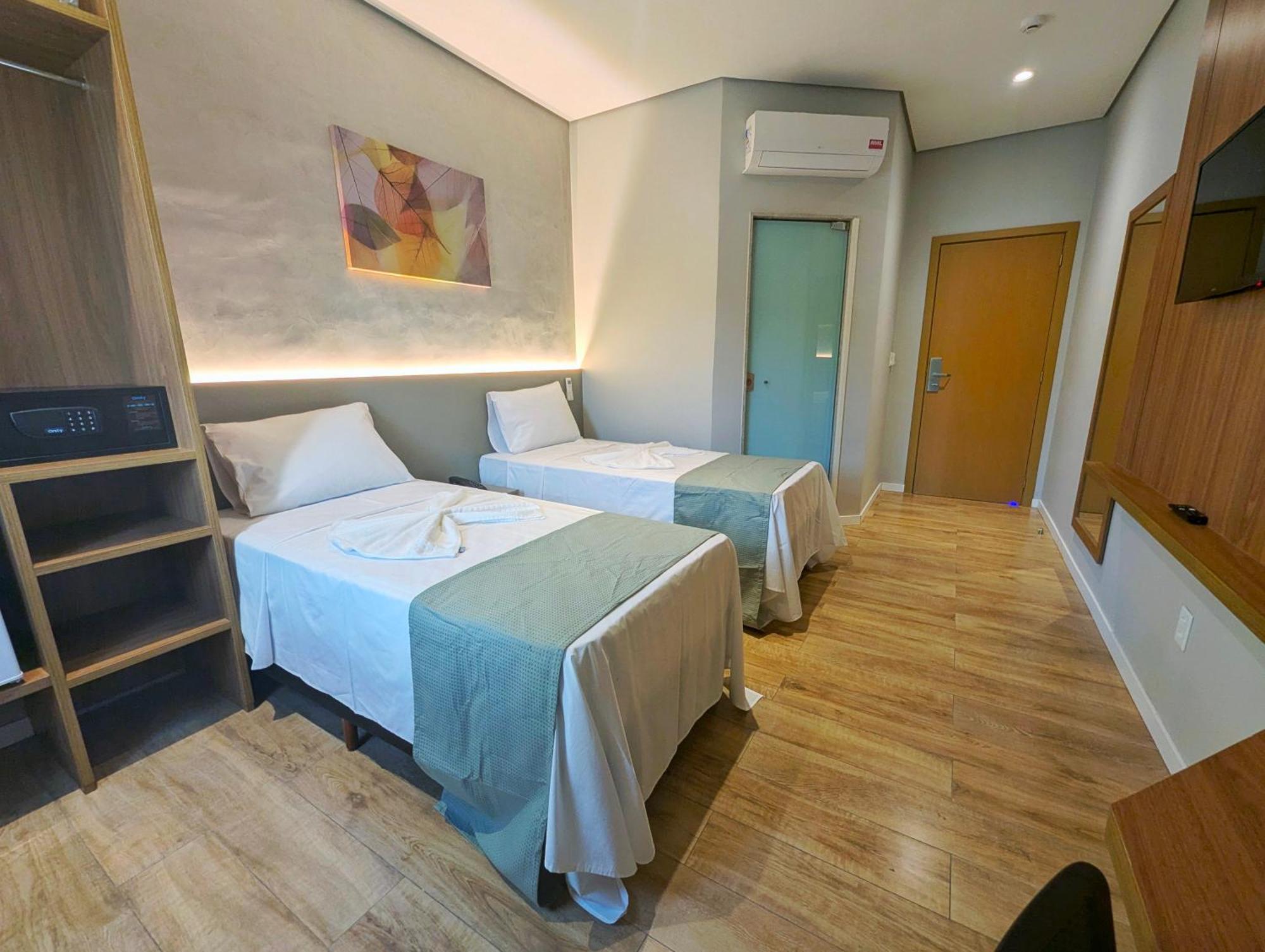 Hotel Jardim Iracema Teófilo Otoni Kültér fotó