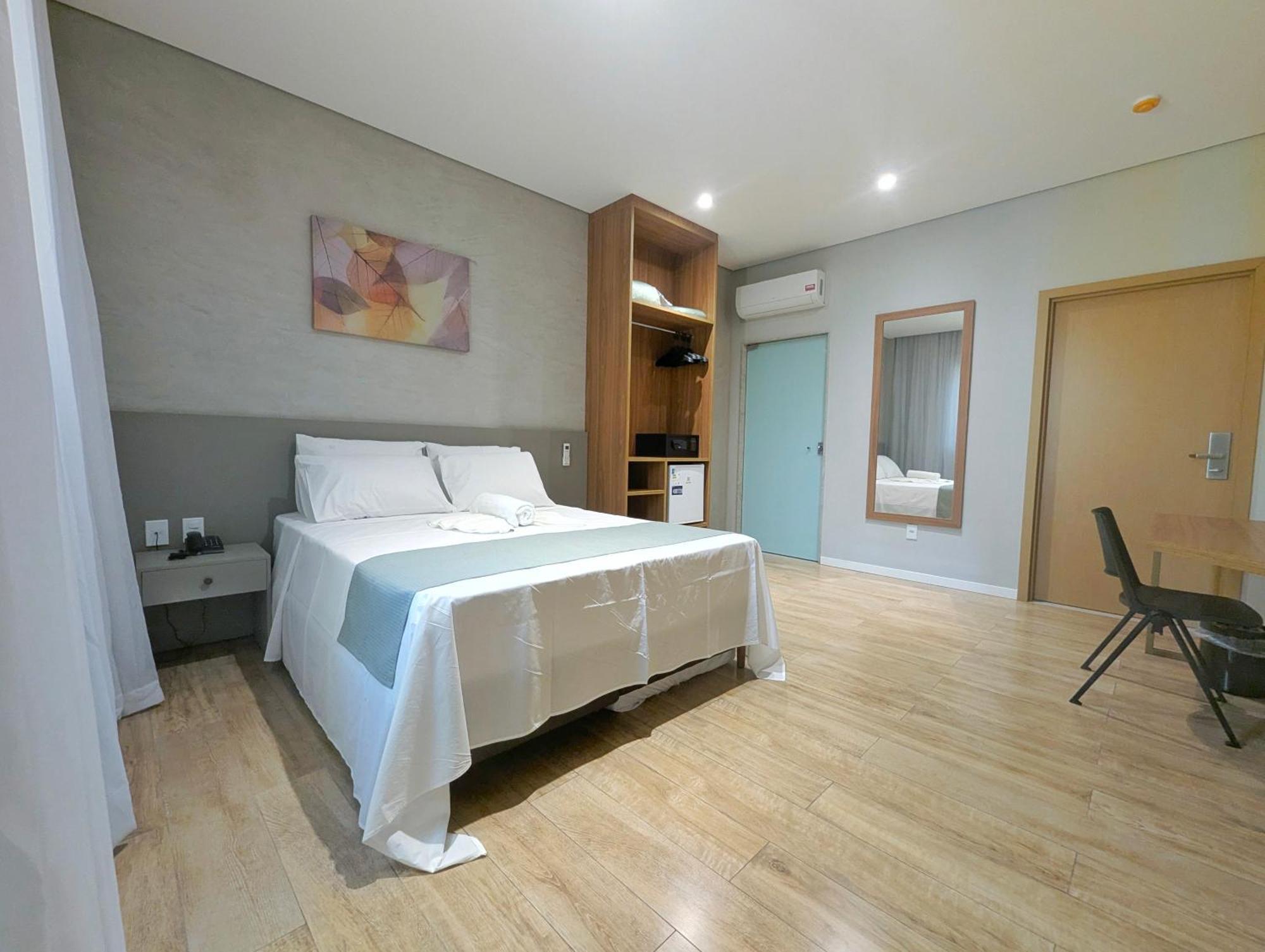 Hotel Jardim Iracema Teófilo Otoni Kültér fotó